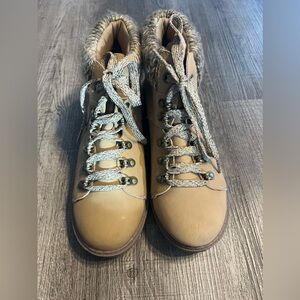 Time and Tru Women's Lace Up Low Top Boots